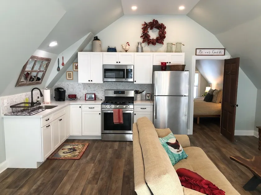 The Red Barn Suite - Image 1
