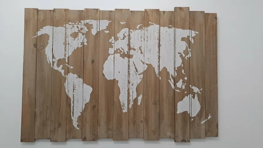 Globe Trotter - Image 1