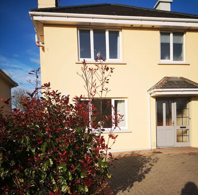 Home in the heart of Milltown village - Image 1