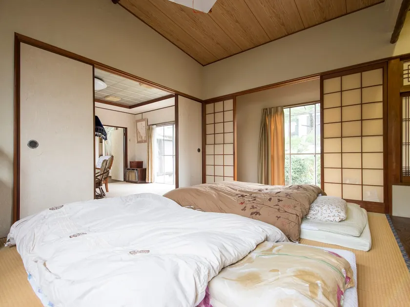 Relax with Japanese style big house - Image 1