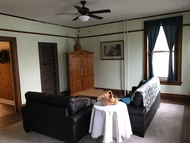 Apartment at 233 Market - Image 1