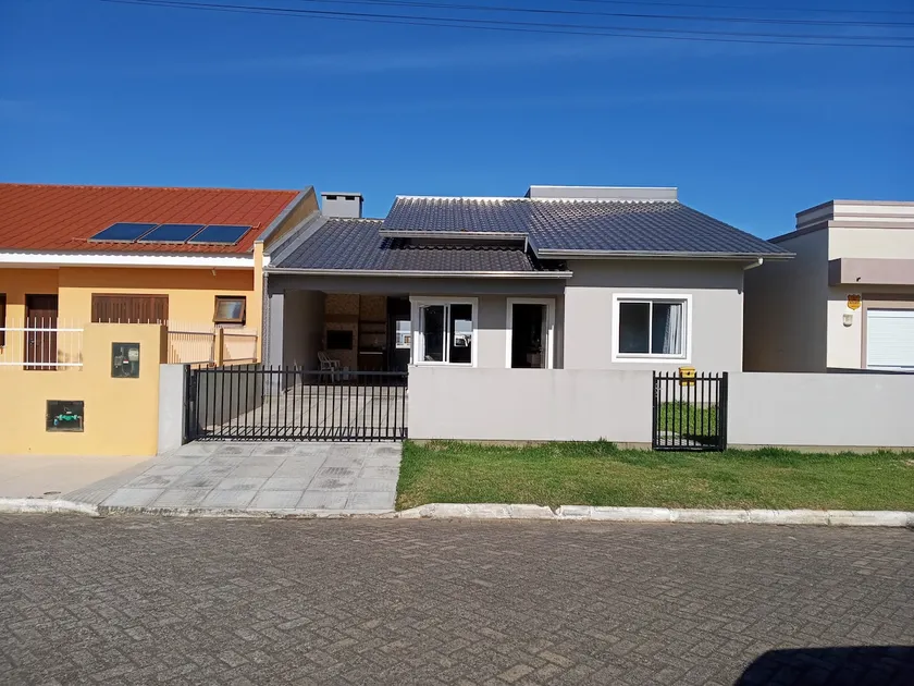 Lifeguard's House - Image 1