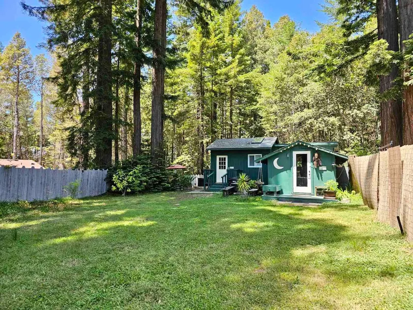 Moonshack w/ hot tub, redwoods, dog friendly, EVC - Image 1