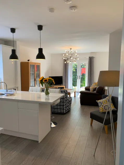 Luxury apartment in a country village - Image 1