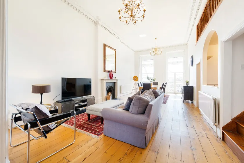 Clifton Georgian Balcony Apt - Simply Check In - Image 1
