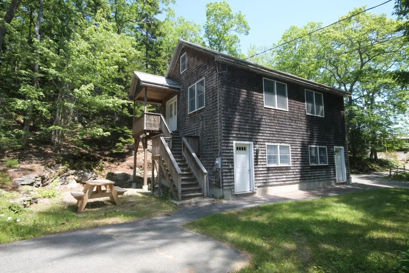 Boothbay Region Woods & Water Retreat on Southport - Image 1