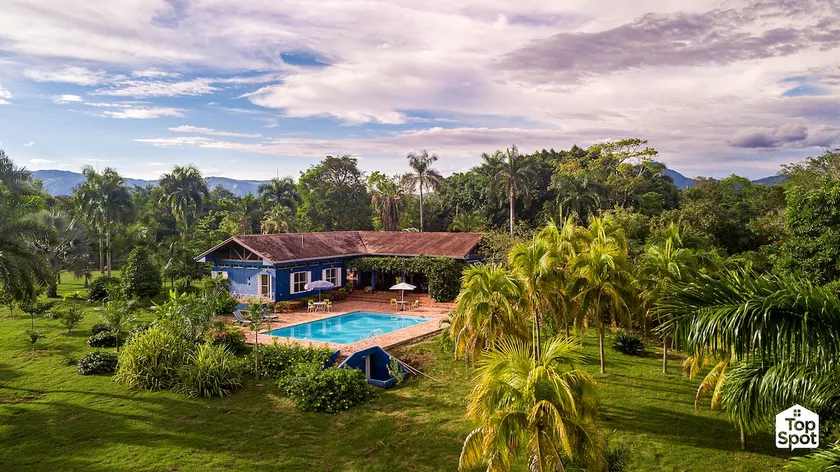 ¡Private TopSpot® with Fishing Lake in Tocaima! - Image 1