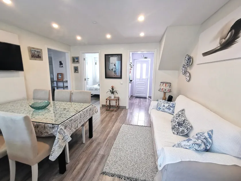 Lisbon Beach House - Image 1