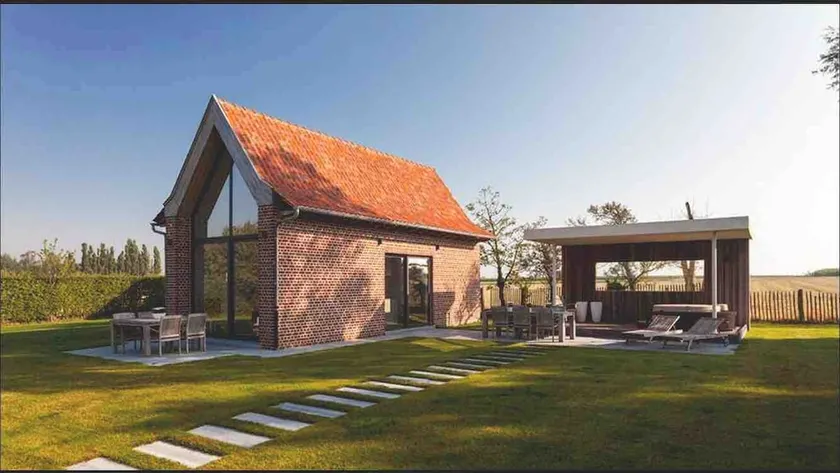 Dream house with Jacuzzi and bio-pool - Image 1