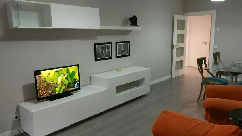 San Antón full renovated center. 6 squares. WIFI - Image 1
