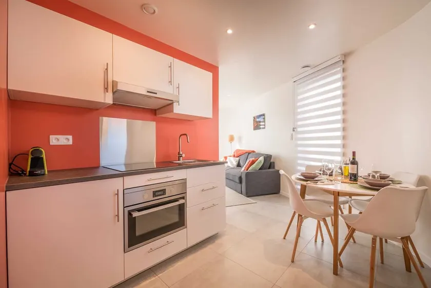 Studio Brussels Airport: Apartment Central - Image 1