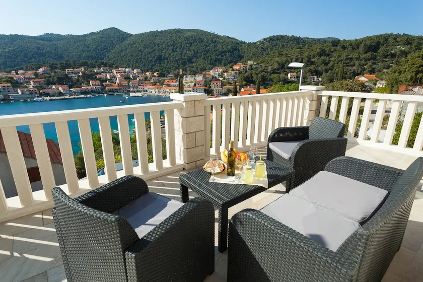 Seaview apartment Stipisic - Image 1