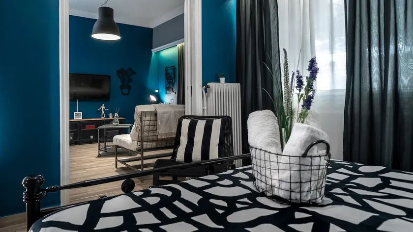 Minimal Luxury near Acropolis - Image 1