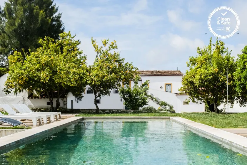 1821 Houses - Casa dos Condes [House of the Counts] - Image 1