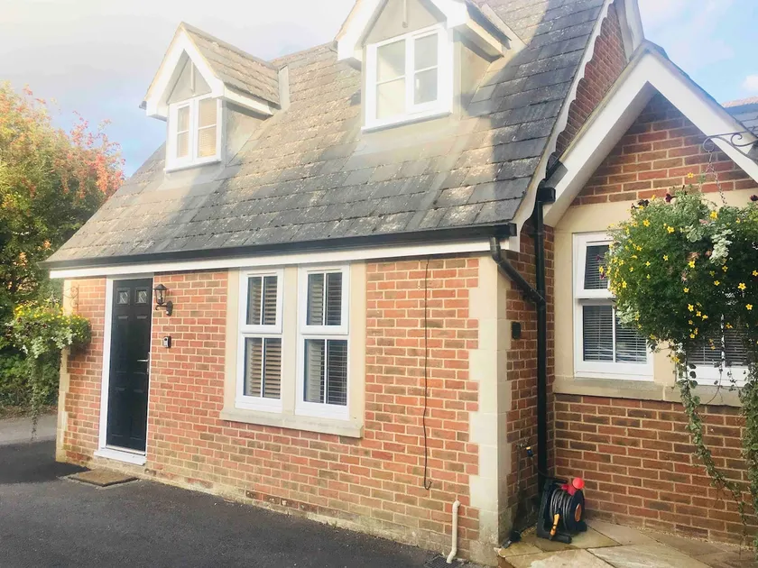 Gables' Annexe - Image 1