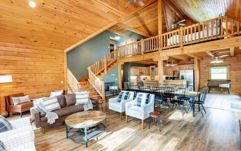 Bourbon Trail Cabin -- Central to the Distilleries - Image 1