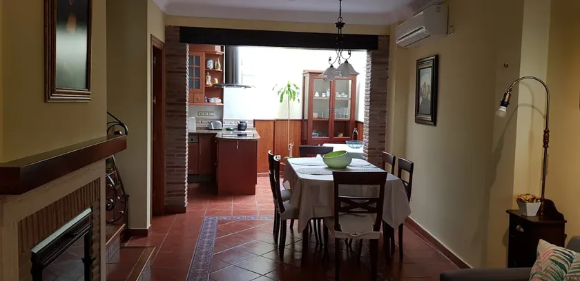 ”RAMON y CAJAL” Townhouse, Old Town - Image 1