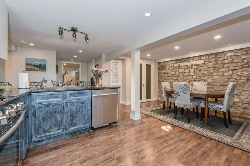 Elora Gingerbread Suite - Image 1