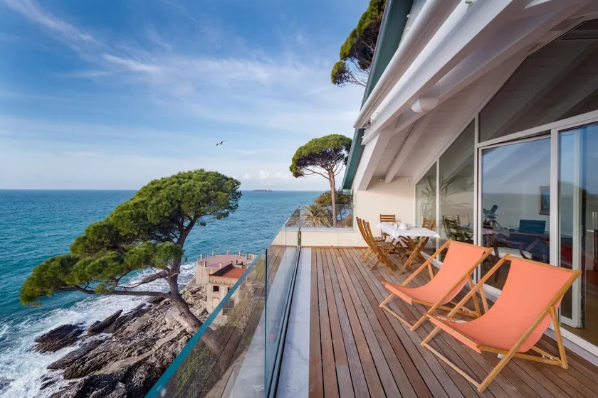 Luxury seaside attic with private sea access - Image 1