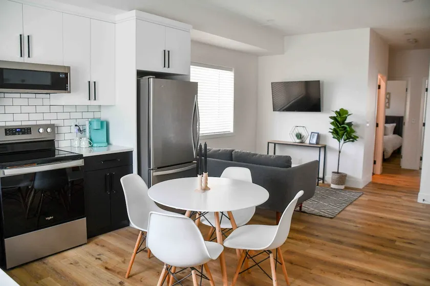 Walkable wineries - 2 bedroom suite with A/C - Image 1