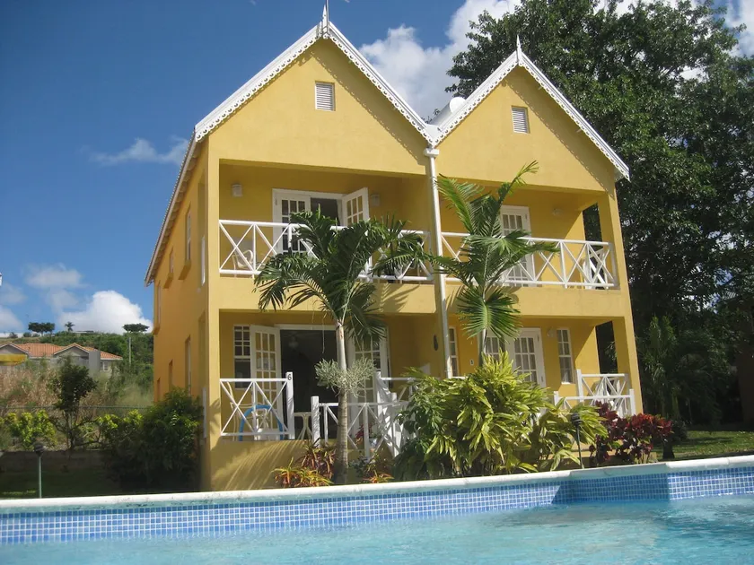 6 Ajoupa Villas - Image 1