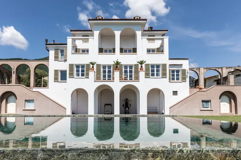 Storica Luxury Mansion - Image 1