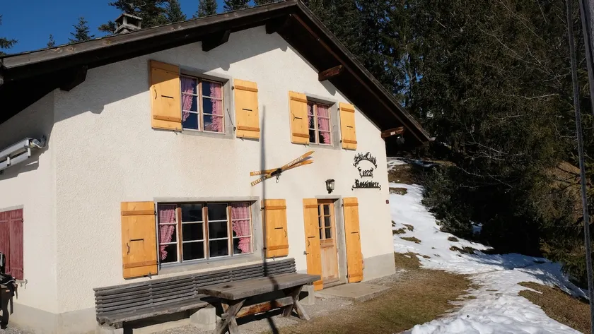 Unique mountain cabin, simple but comfortable - Image 1