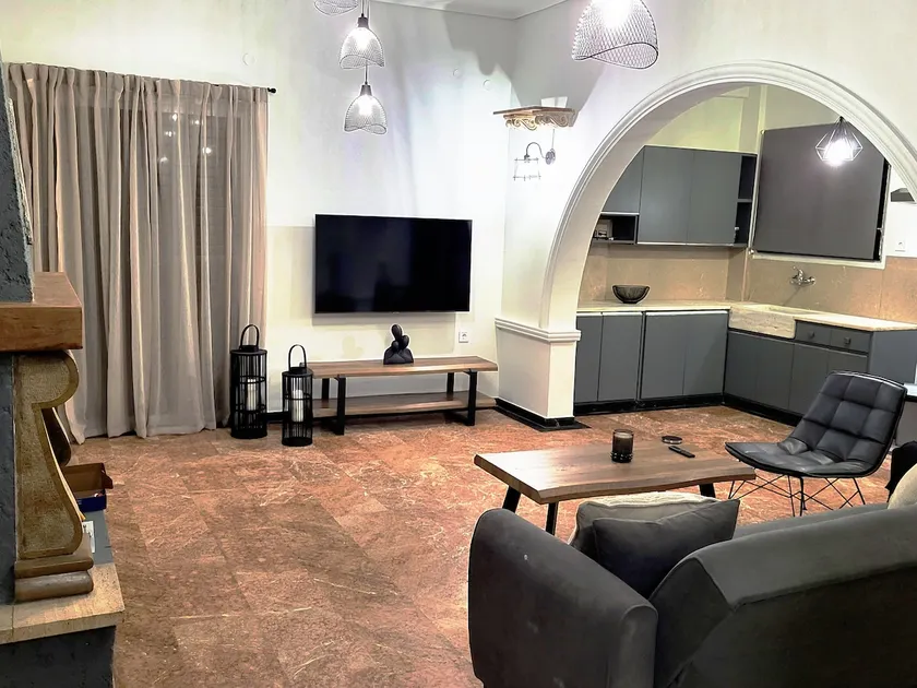 Delion Guest House - Image 1