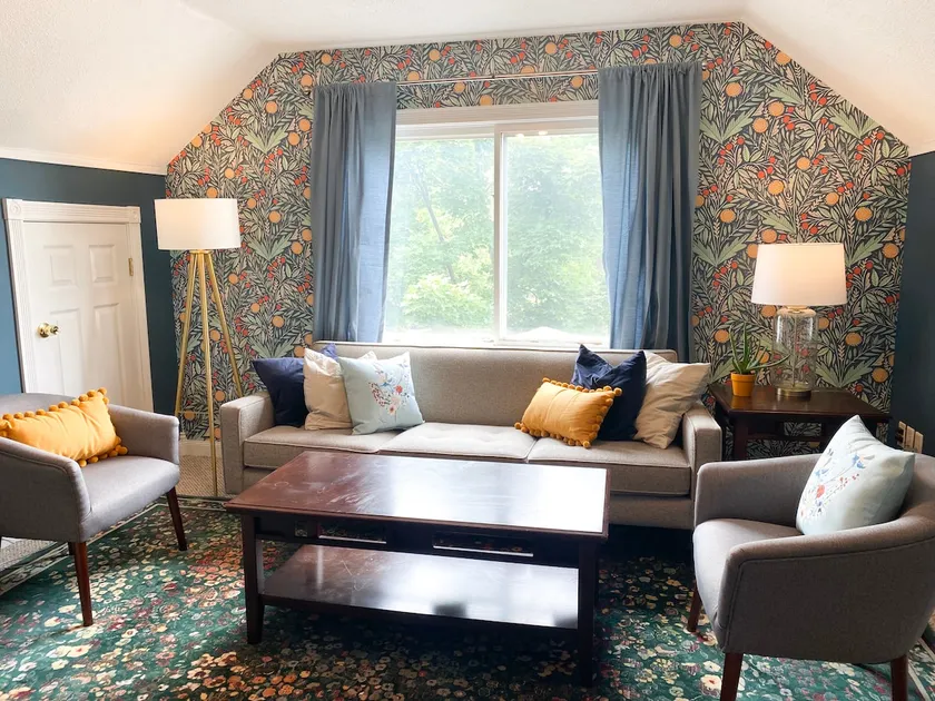 The Garden | Sheboygan 2 Br/1Ba, Pet Friendly - Image 1