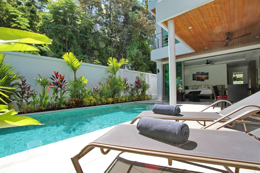 Ya Nui Beach Villas - Image 1