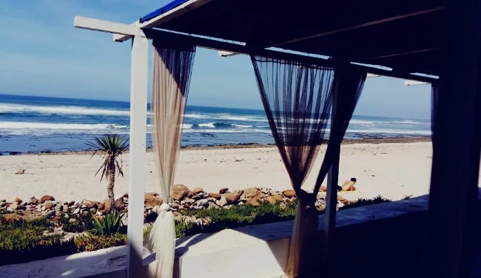 Oceanfront Bliss Bungalow ☀️🏝⚓ - Image 1