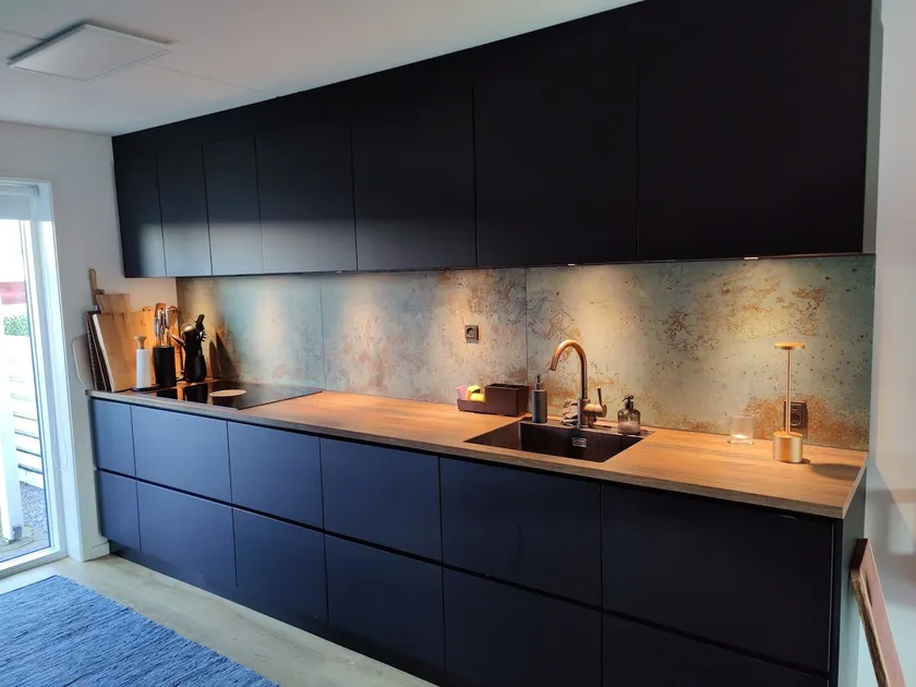 Townhouse of 91 m2 with private parking and storage room - Image 1
