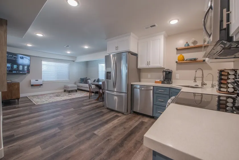 ”LEHI LUX BNB” CLEAN 2 bed basement apartment - Image 1
