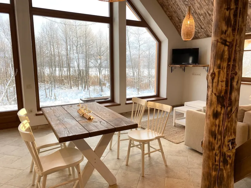 Cozy new house on the lake - Image 1