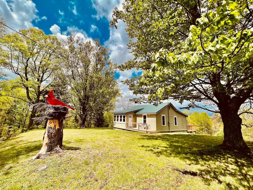 Hot Tub. Firepit. Game Room. Pet Friendly. 11 Acre Retreat. - Image 1