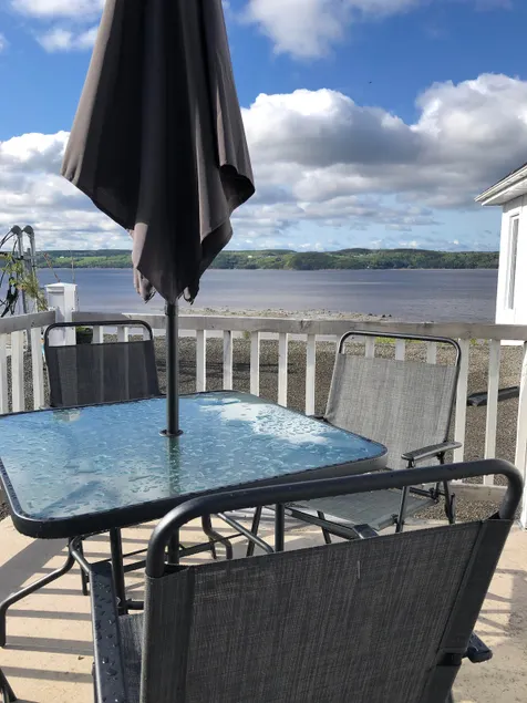 Stay at the Flèche du fjord Saguenay Mont Valin - Image 1