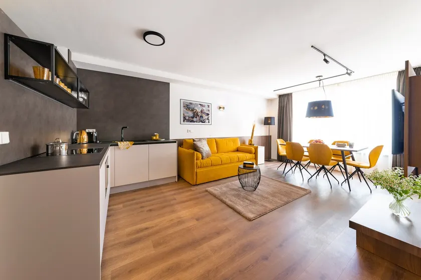 Charming City Studio in the Center of Brixen - Image 1