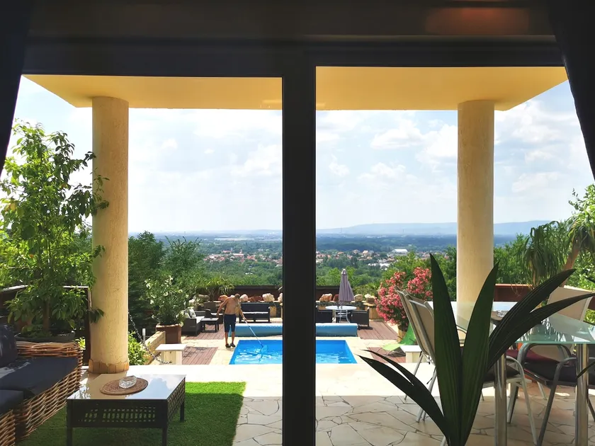 Villa Somlyó - Image 1