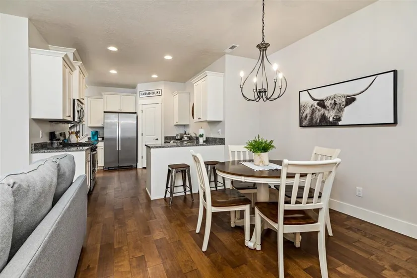 Modern Farmhouse In Downtown Eagle Near Greenbelt - Image 1