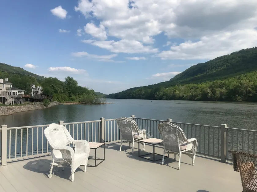 Water Front Outdoor Paradise 10 Min From Chatt!! - Image 1