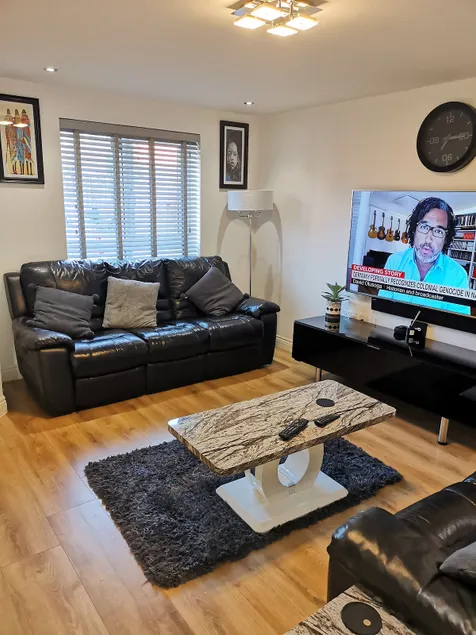 Langley Haven - 3 BR House - Image 1