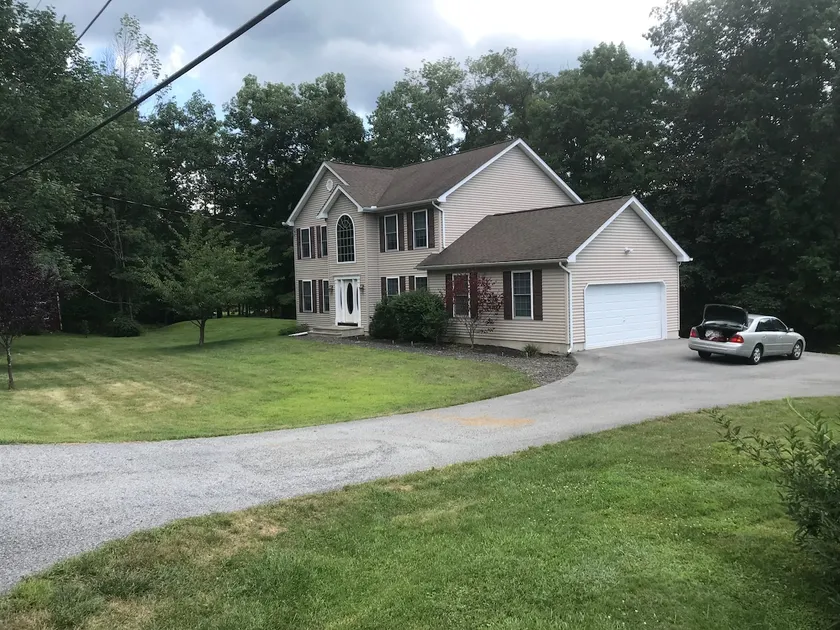 Rent Huge house for your entire family - Image 1