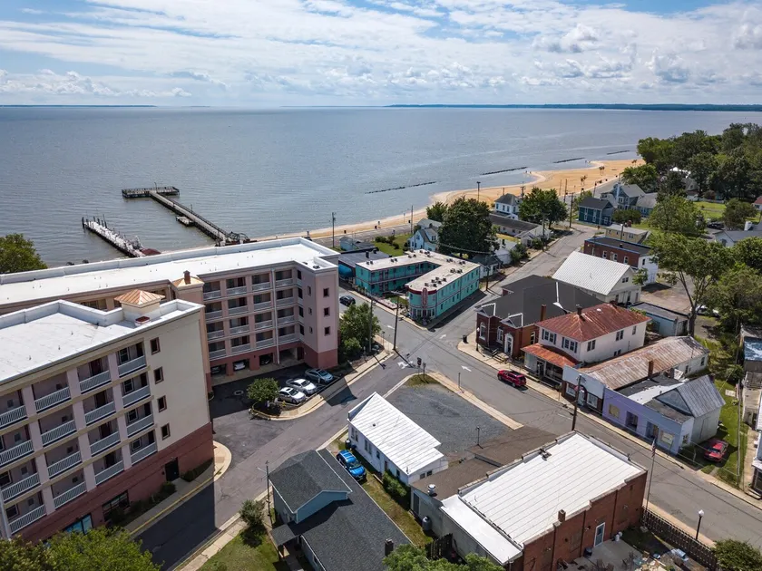 Sonny's Hideaway at the Beach! Walkable Downtown - Image 1