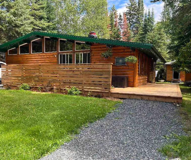 The Birch Cottage, Falcon Lake, MB - Image 1