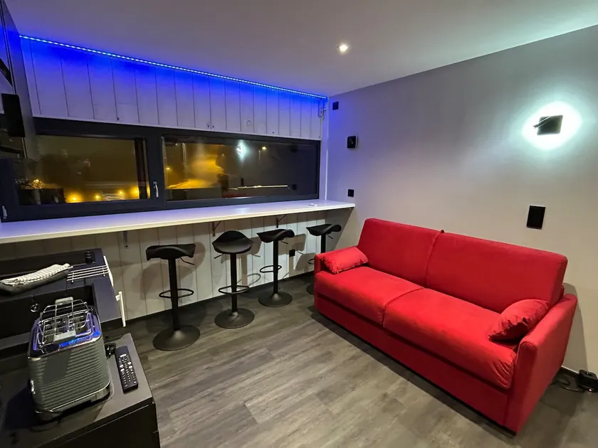 Super-Besse Center Station - STUDIO 4/5 Personer - ved foden af pisterne. - Image 1