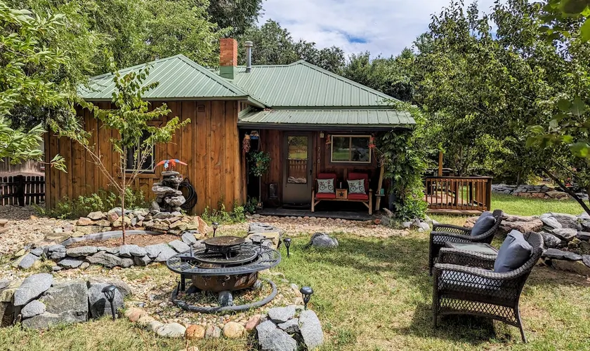 Royal Gorge Retreat - Image 1