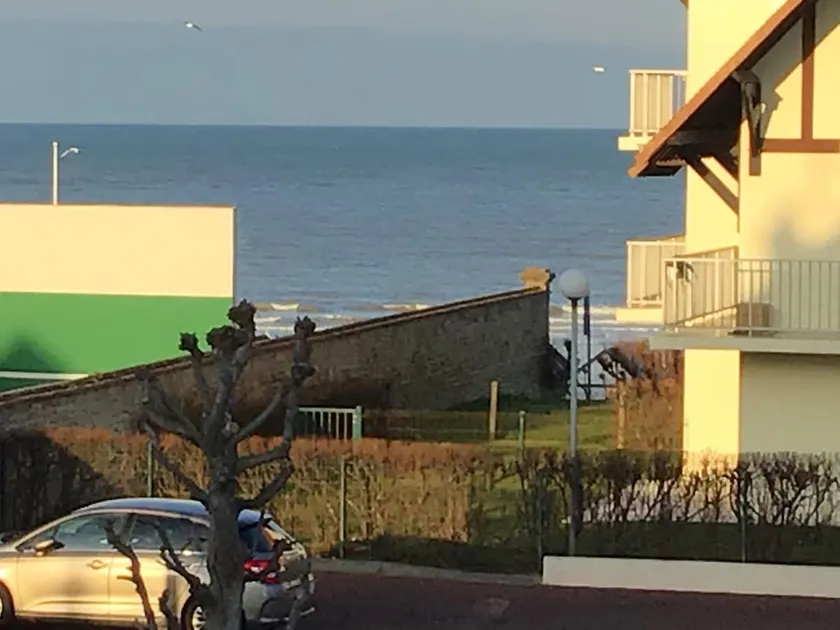 Studio 24 m2 Villa Sans Souci, Luc-sur-Mer - Image 1