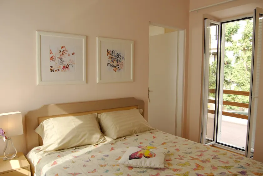 Bright and airy home 50 meters from the beach - Image 1
