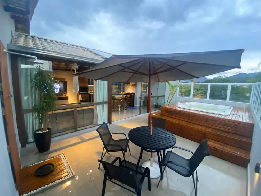 Penthouse, Jacuzzi, barbecue, historic center! - Image 1