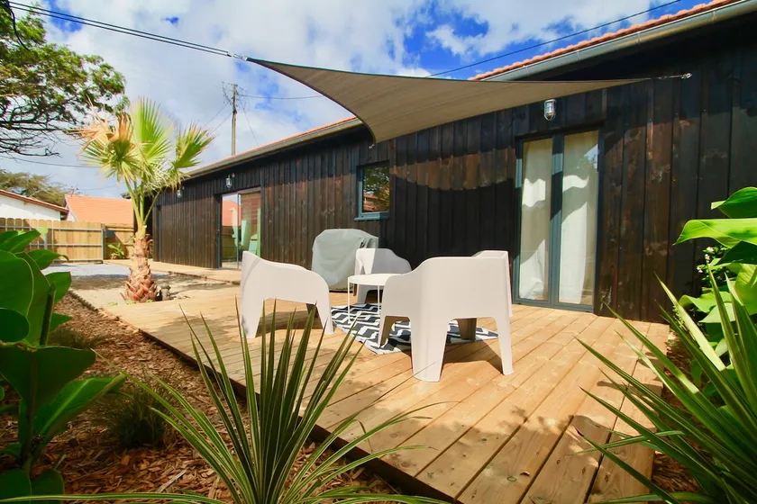 New wooden house 100m to the beach - Image 1